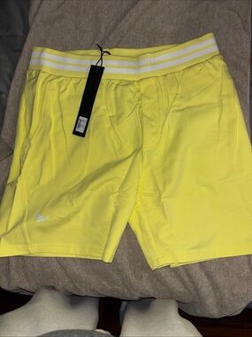 Paperplane Men's Yellow Athletic Shorts